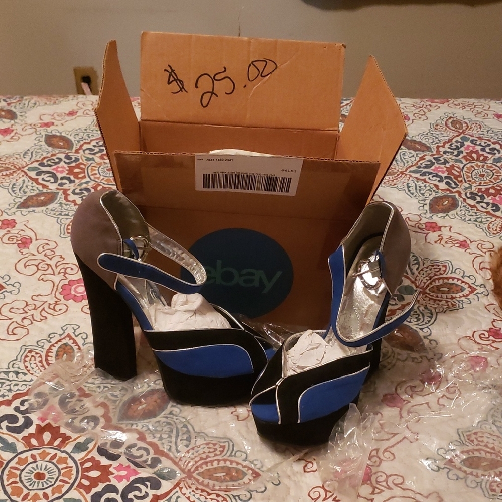 Elegant Blue and Black Platform Heels